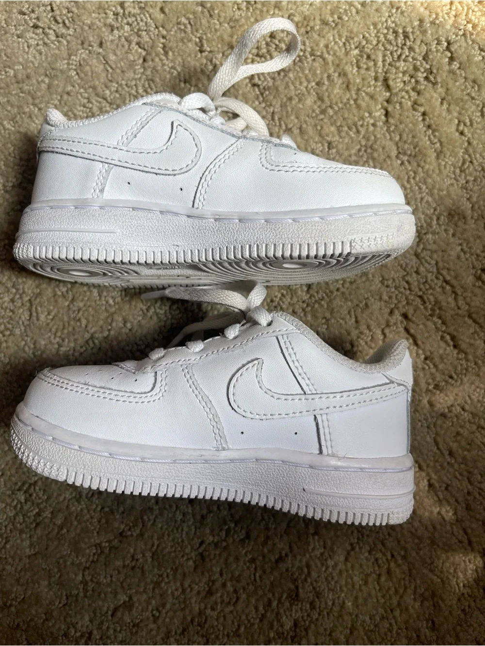7c Toddler Nike Air Force One - Picture 3 of 9
